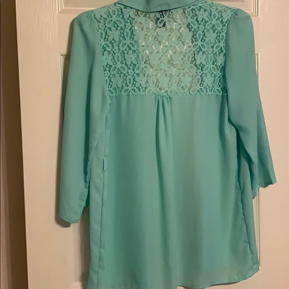 Rarely worn Rue 21 top - Picture 6 of 6